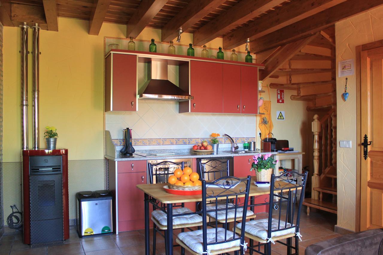 La Caseja De Ayllon Exterior photo